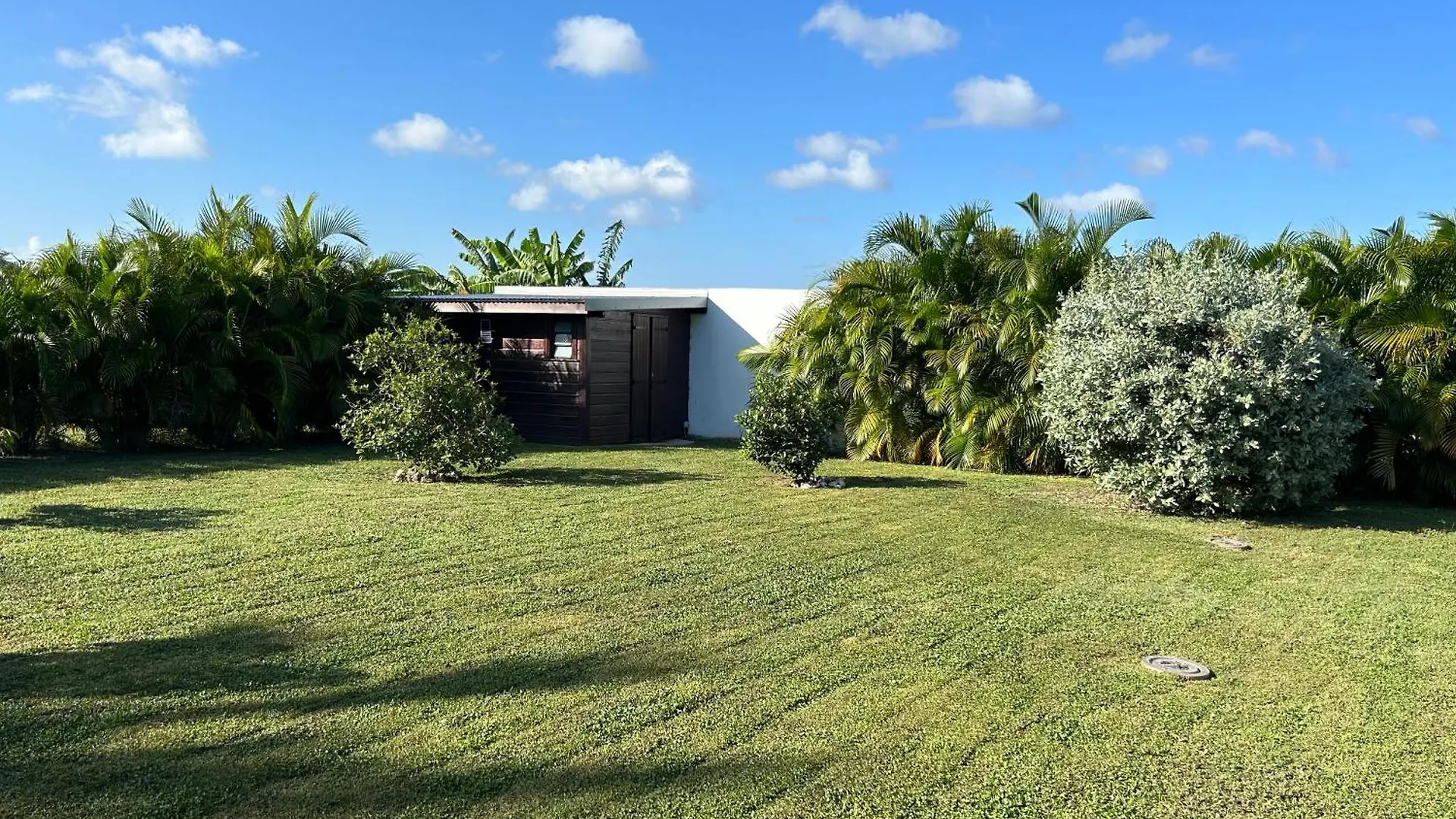 Kazembwa971 - Charmante Maison En Bois Avec Grande Piscine 3 Chambres - 6 Personnes Sainte-Anne  Willa Sainte-Anne (Grande-Terre)
